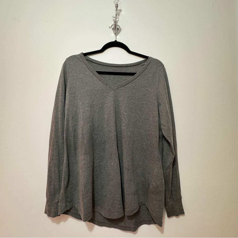 Comfy v neck shirt